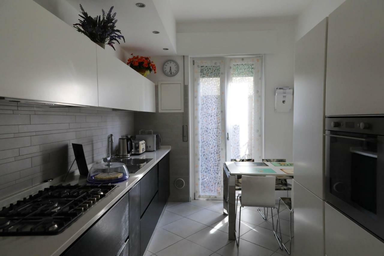 Appartamento Emmerosa, Centro Citta, Parcheggio Werona Zewnętrze zdjęcie